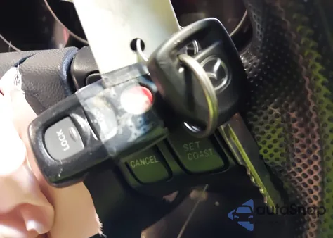 2006 Mazda Mazda3 I из США, поврежденный, VIN JM1BK32F561519554